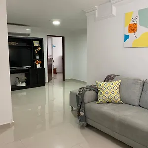 Habitación en casa particular En Compartido Al Frente Del Cc Unico, Barranquilla (Atlantico)